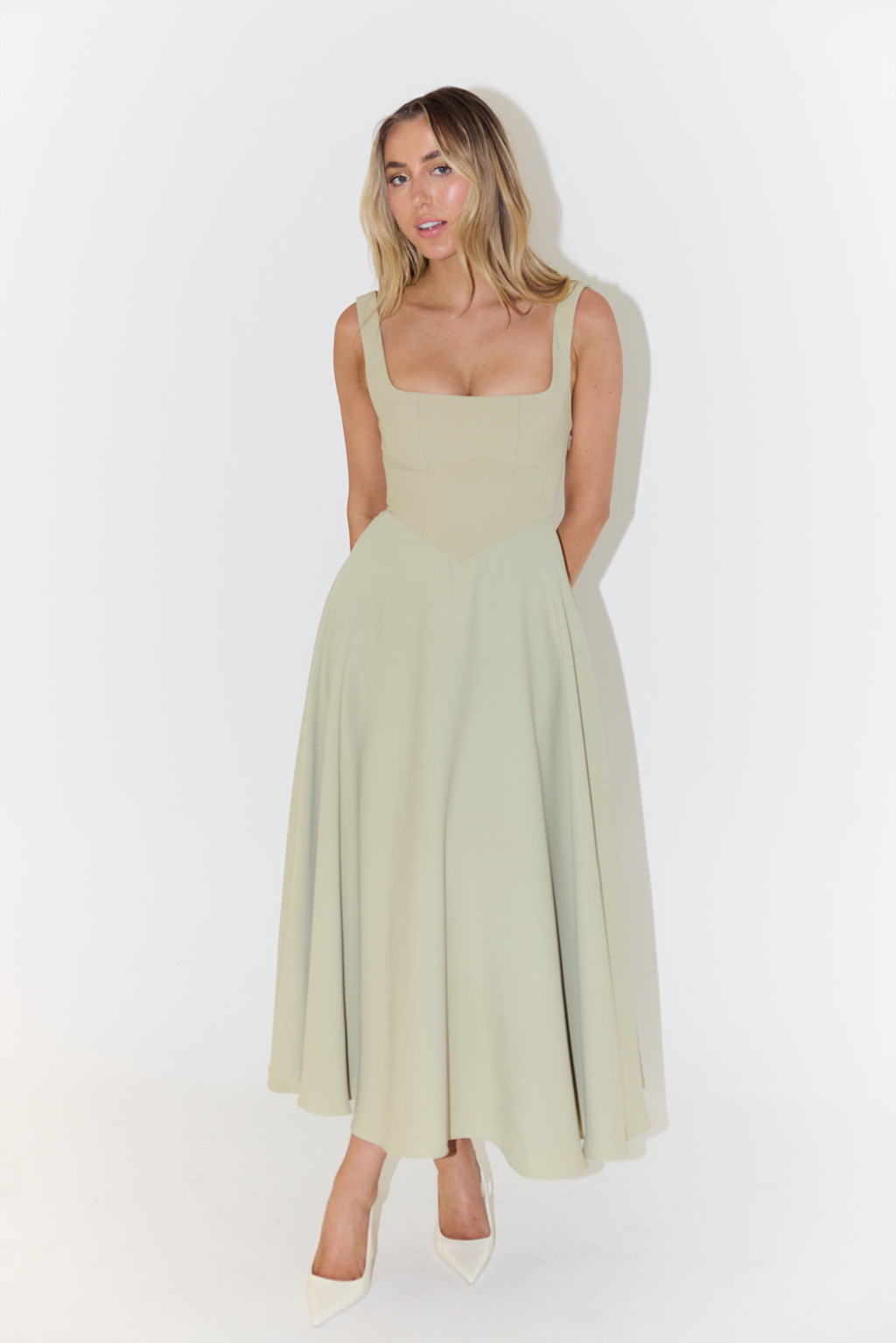 Paloma | Midi Jurk met Vierkante Hals