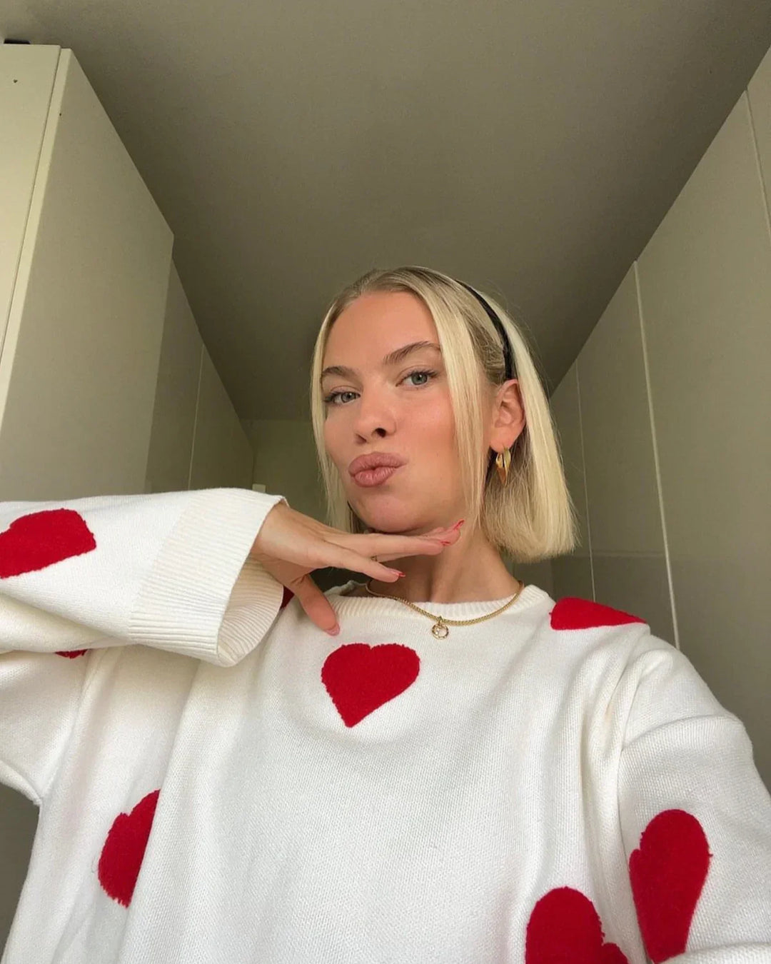 Clover | Dames Oversized Sweater met Hartjes Print – Ultra Zacht & Trendy