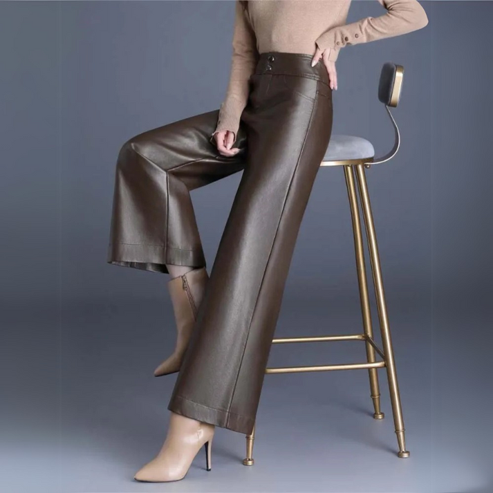 Stacia | Hoge Taille Damesbroek van Imitatieleer – Wide Fit - Chic & Comfort