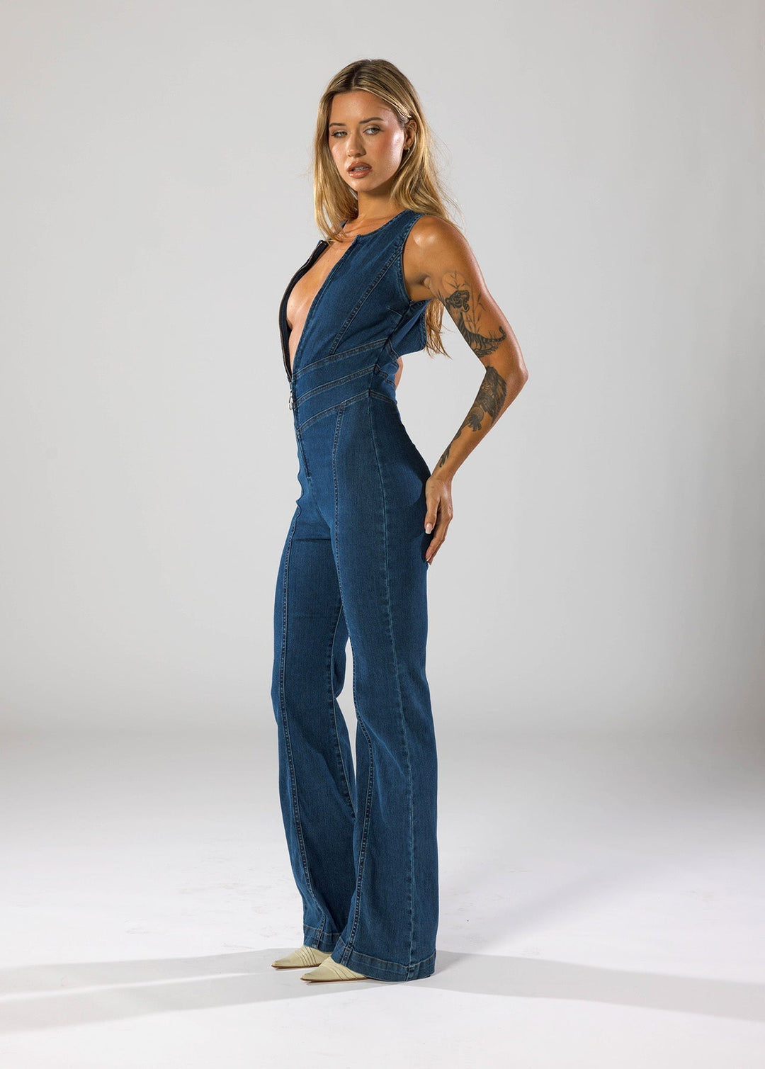 Maia | Dames jumpsuit met rits en hartuitsnede