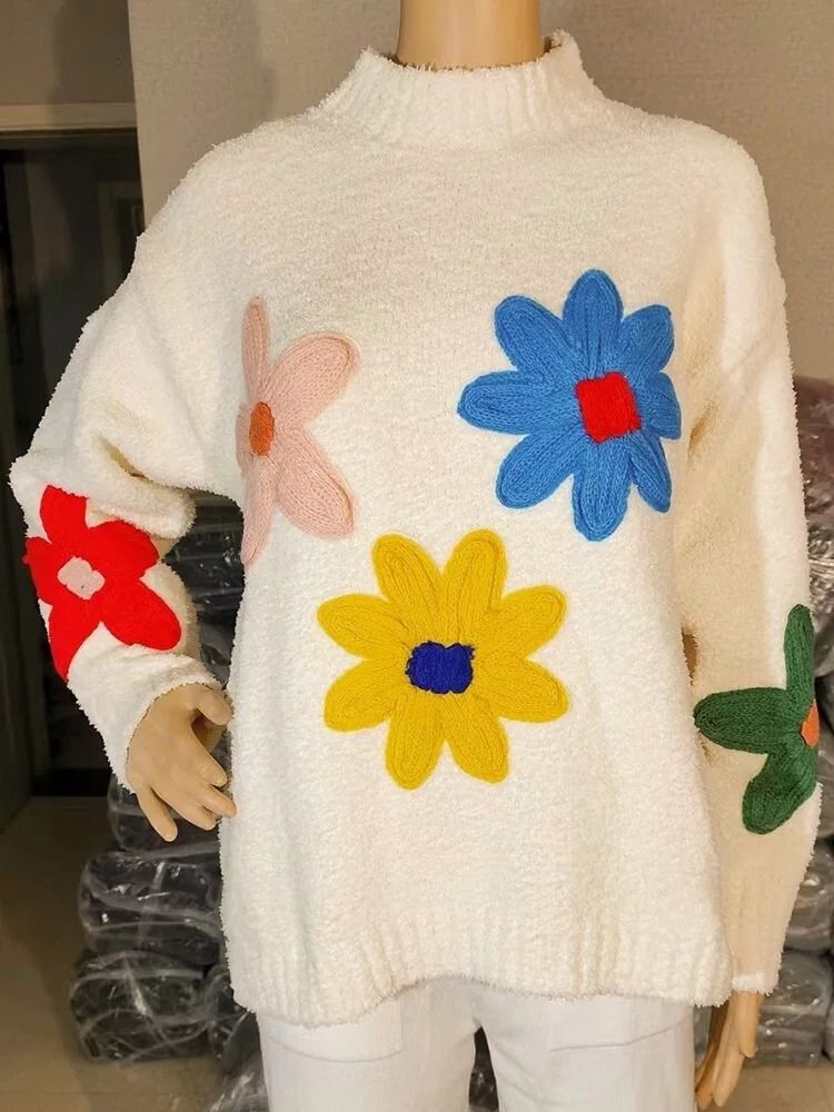 Melissa | Dames Trui met Bloemen Applicaties Losse Pasvorm