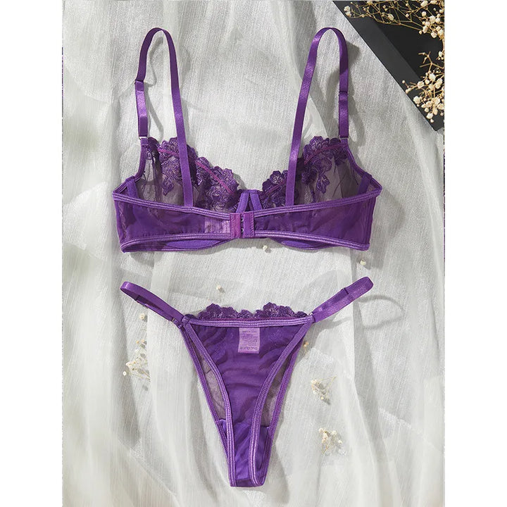 Aitana | Dames lingerieset met kant en beugelcups