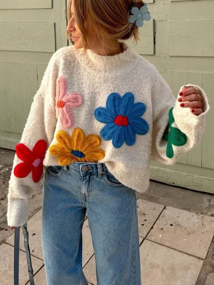 Melissa | Dames Trui met Bloemen Applicaties Losse Pasvorm