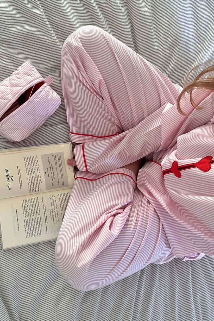 Comfortabele Pyjama Set Dames Tweedelig Met Hartjes Knoopjes