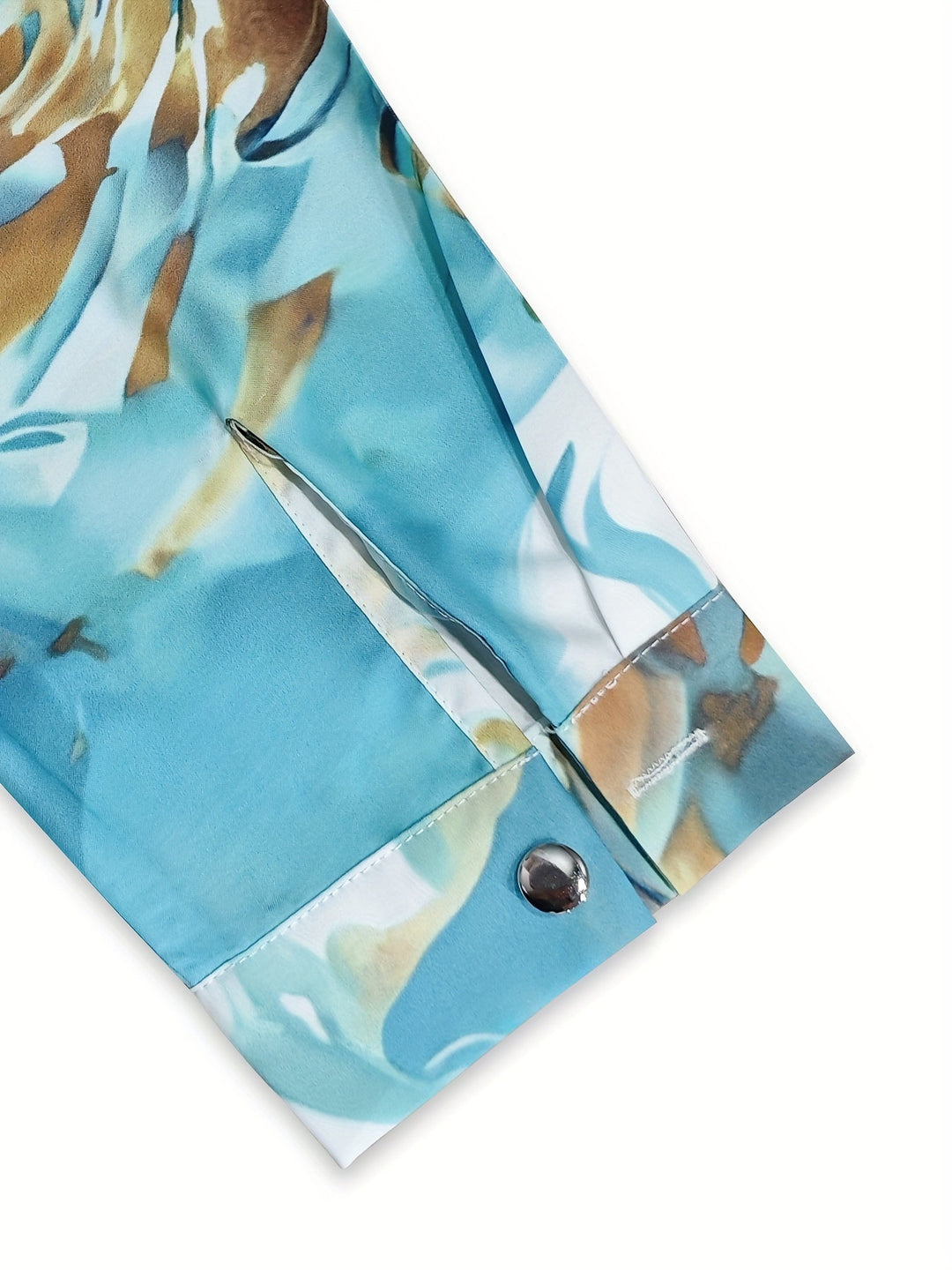 Adelina | Dames blouse met abstracte print en knoopsluiting