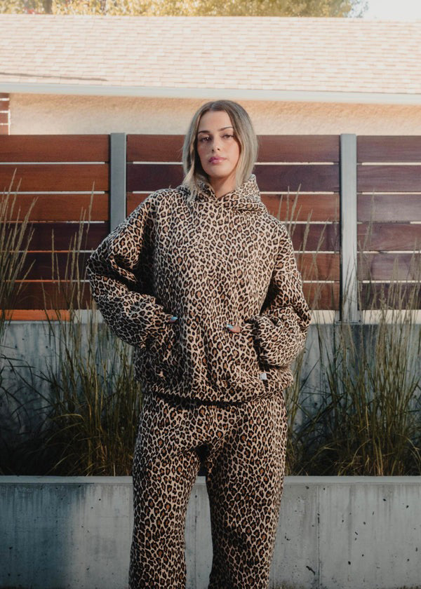 Thalia | Dames hoodie met capuchon dierenprint mouwen