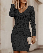Yaya | Pefect Aansluitende Mini Dress met V-Hals