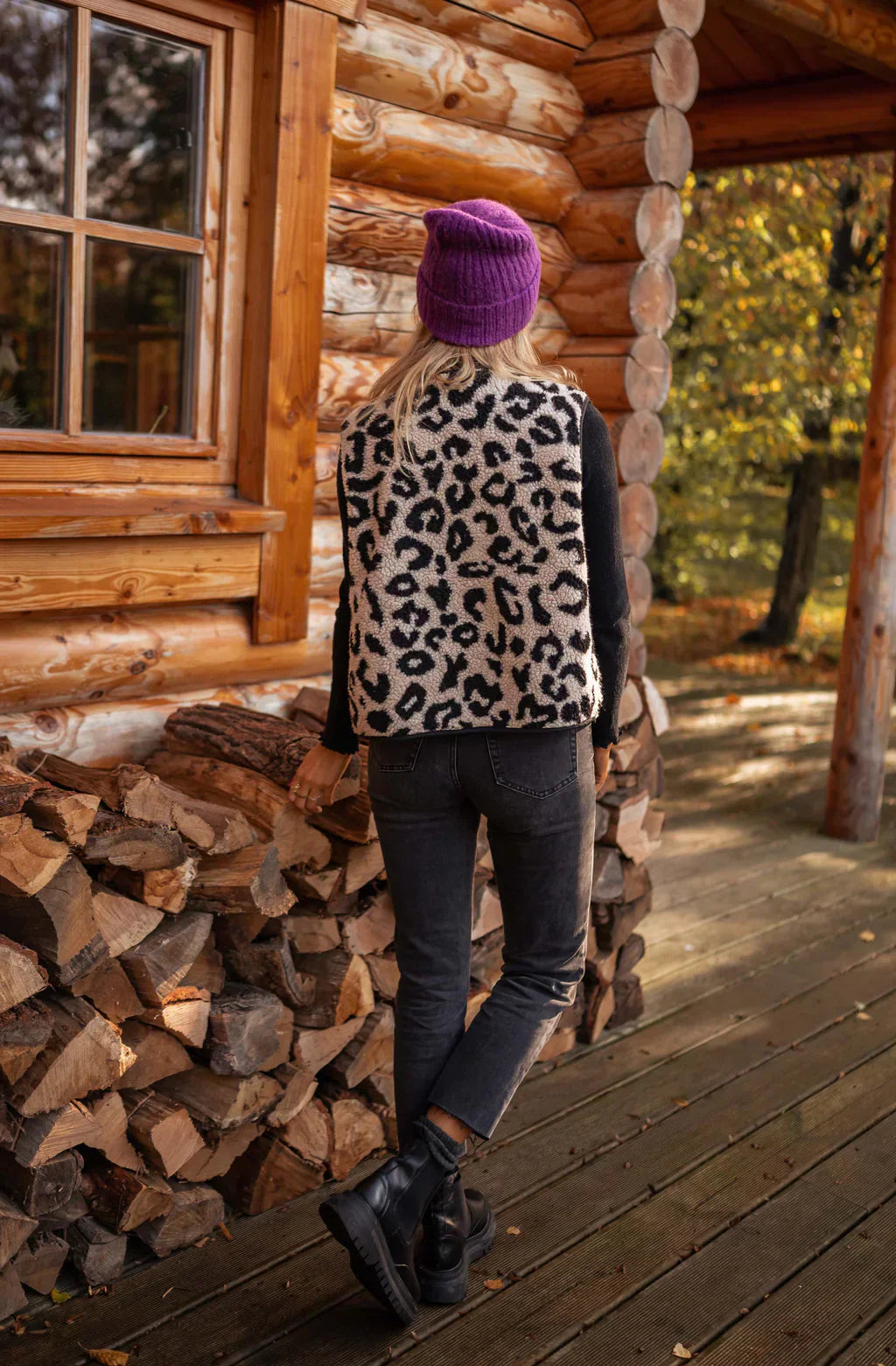 Alida | Dames Teddy Bodywarmer met Luipaard Print