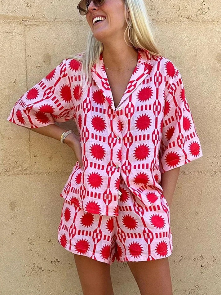Alona | Stijlvolle Tweedelige Zomerset Dames – Top en Shorts met Print