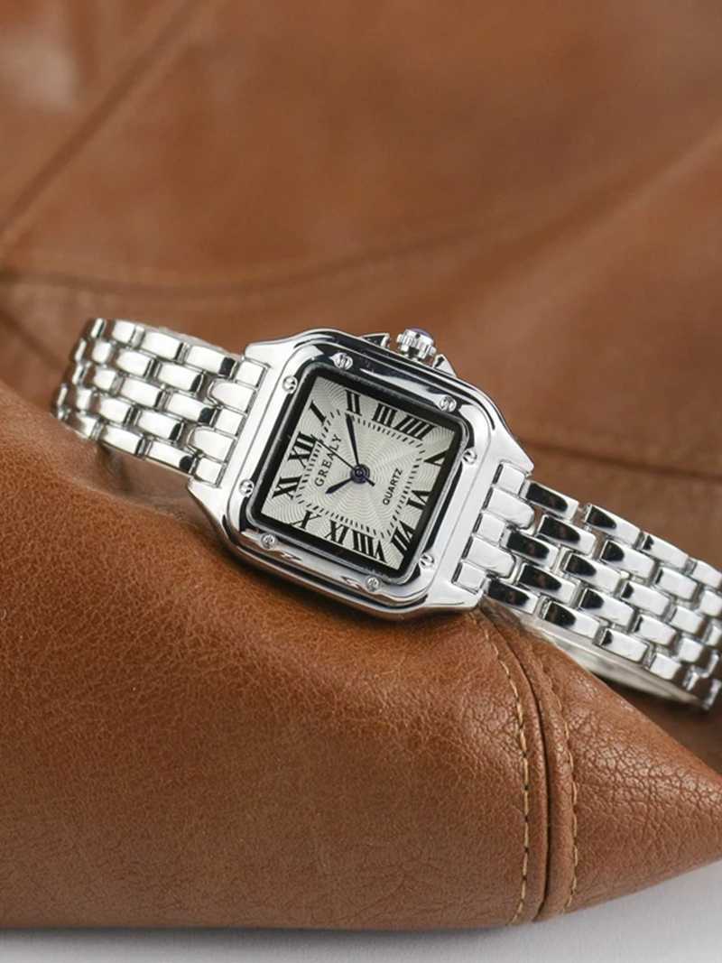 Aureia-VintageWatch-01.jpg