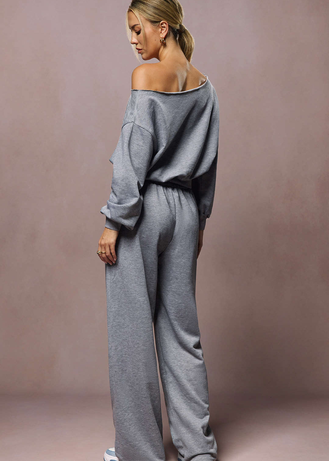 Ava_Comfy_Set_Dames___Asymmetrische_Top_en_Broekset__Stijlvol_en_Comfortabel_8.jpg