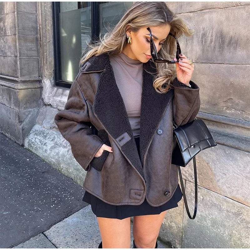 Ava___Dames_Tussenjas_-_Leren_Look_met_Fleece_Voering__Vintage_Stijl_1.jpg