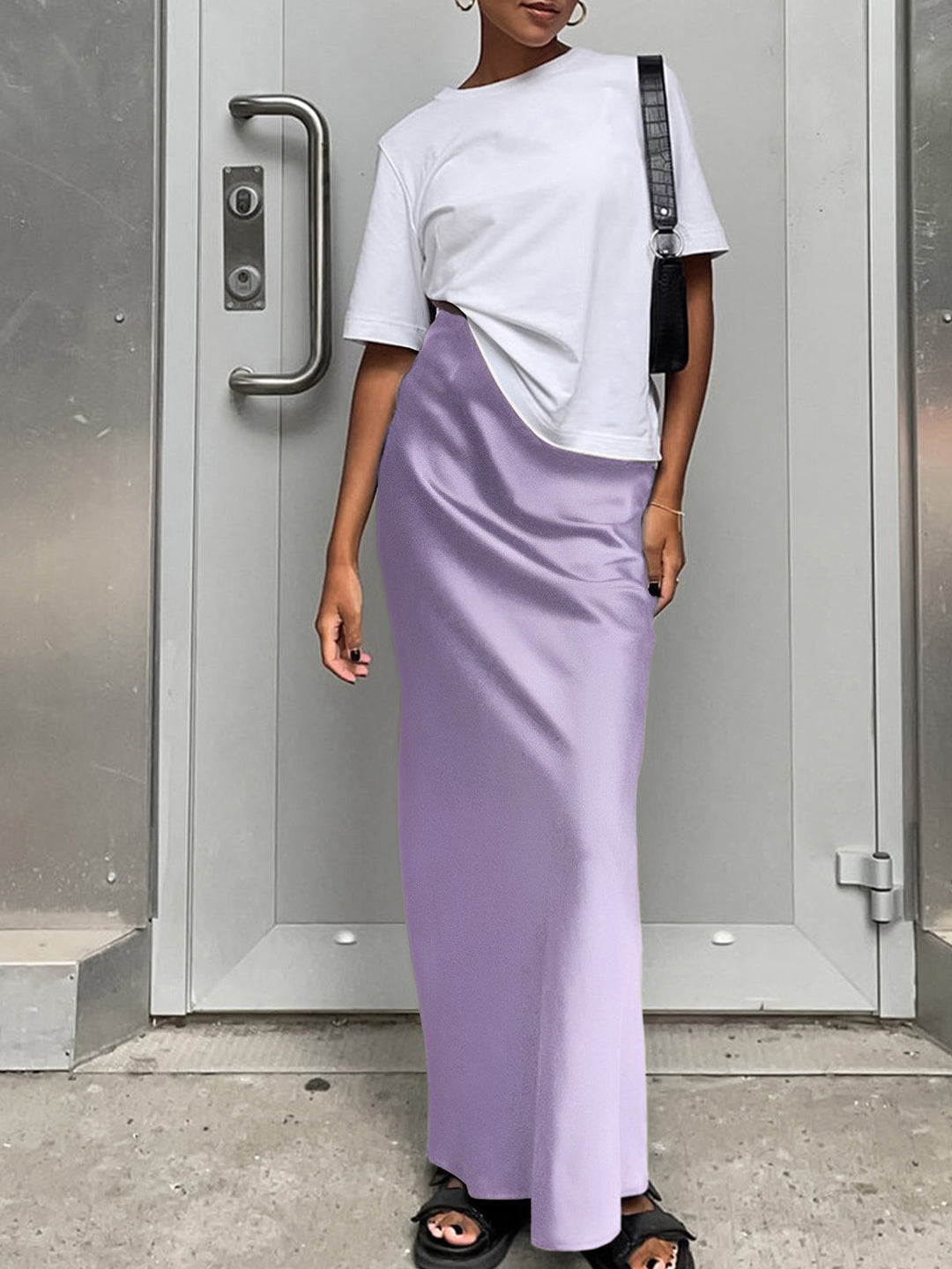 Milou | Dames satijnen maxi rok zwart – elegante aansluitende pasvorm