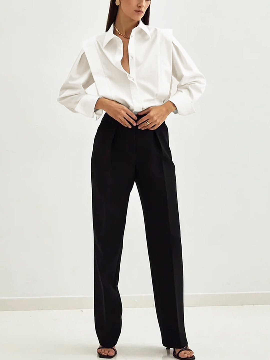 Esme | Damesblouse met pofmouwen en knoopsluiting