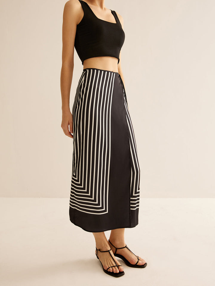 Feline | Dames maxi rok met grafisch streepdesign en strikdetail