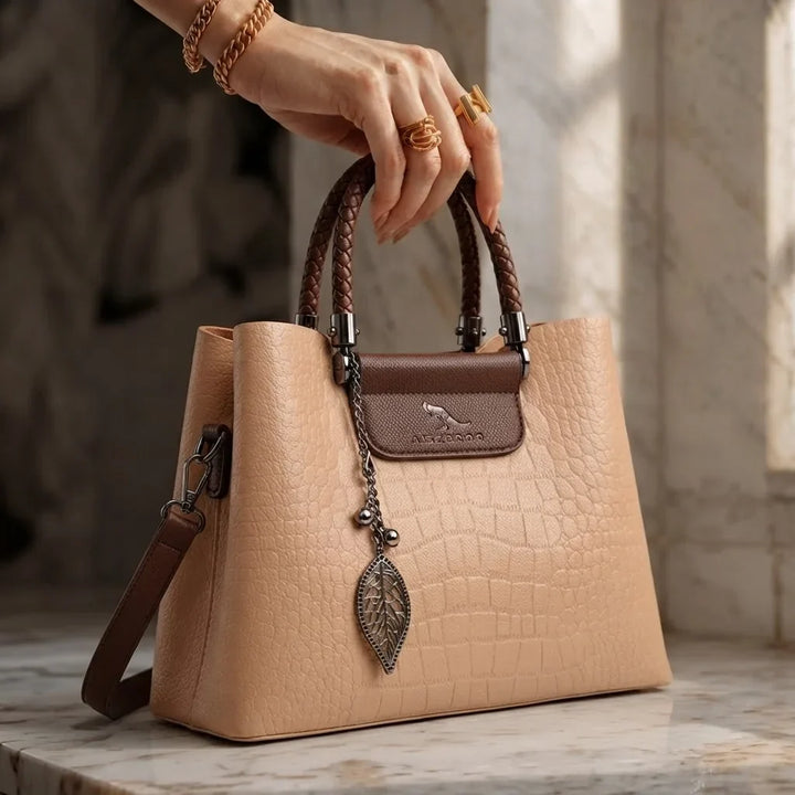 L'Éloriée Gegraveerde Vintage Leren Tas