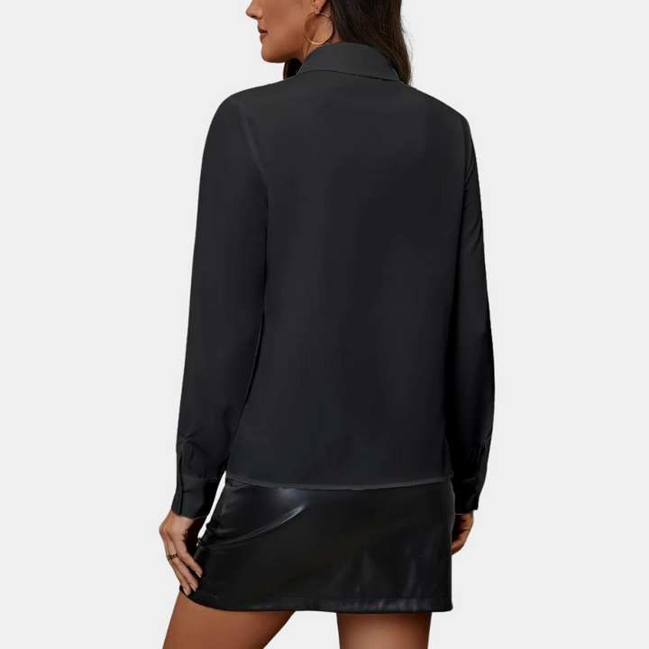 Kimberly | Damesblouse met ruches en knoopsluiting