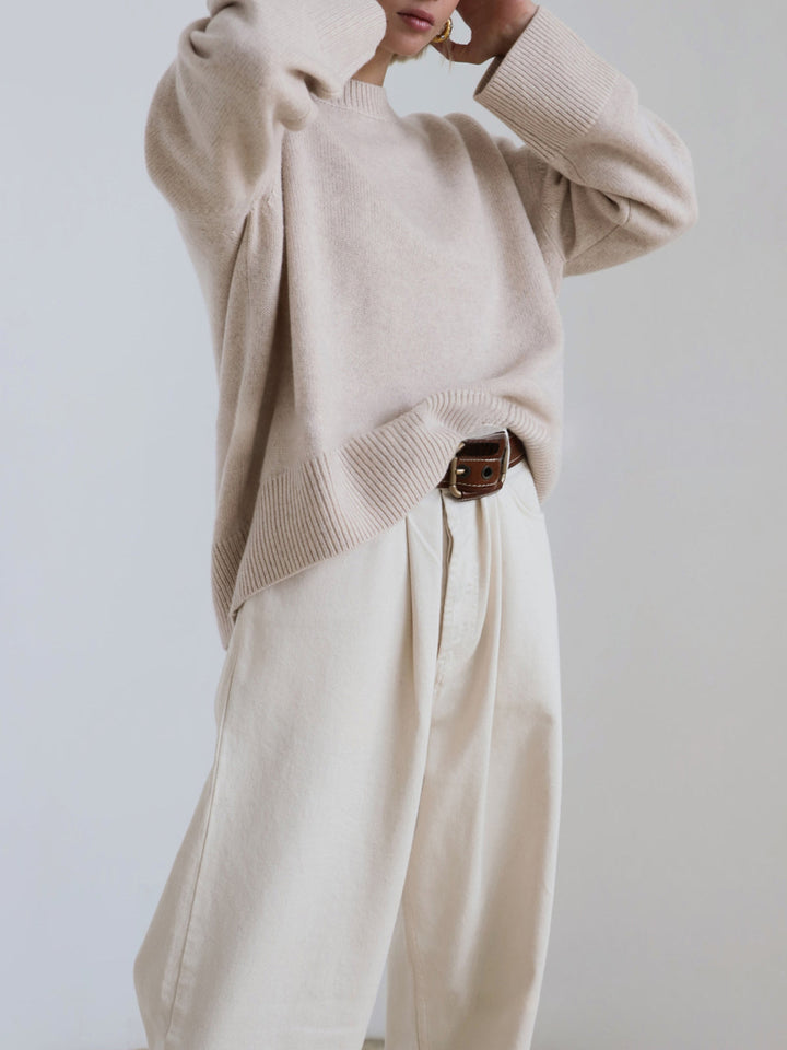 Elise | Dames trui met V-hals en oversized pasvorm
