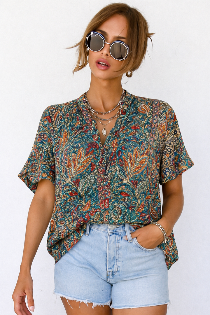 Elaine | Damesblouse met V-hals en pofmouwen