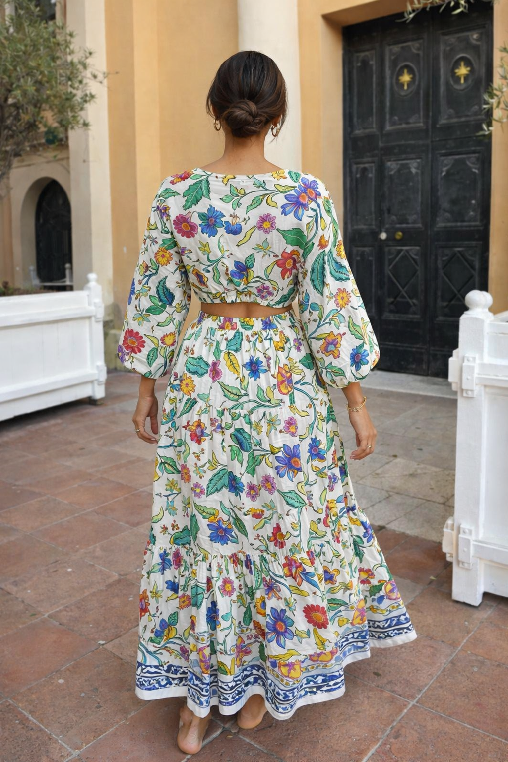 Emma | Dames tweedelige set met bloemenprint wikkeltop