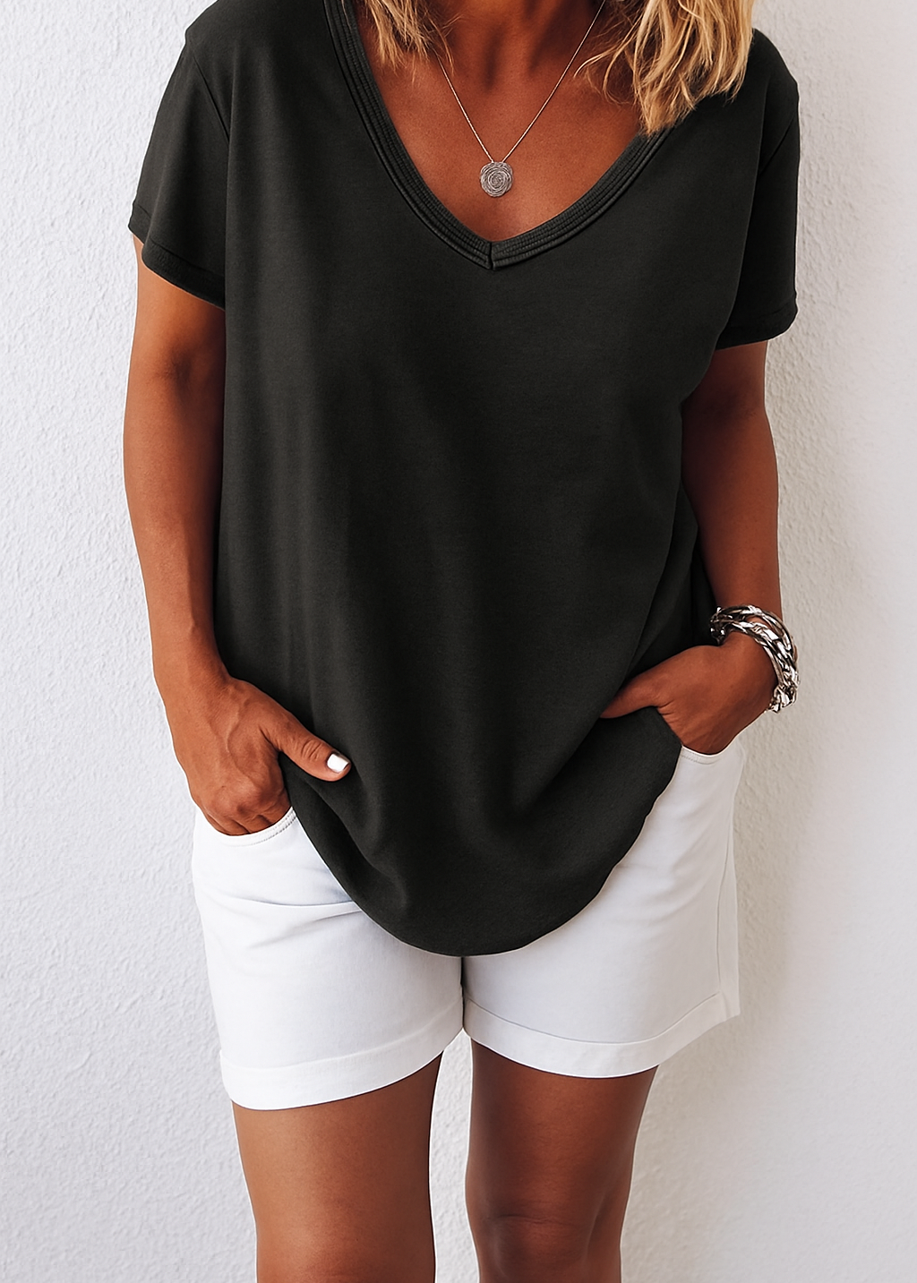 Briget | Luchtige Katoen Stof T-Shirt – Tijdloze Comfort & Elegantie
