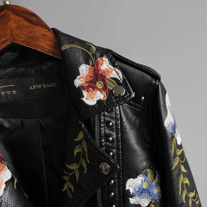 Hadley | Dames leren jas met borduursels en ritssluiting
