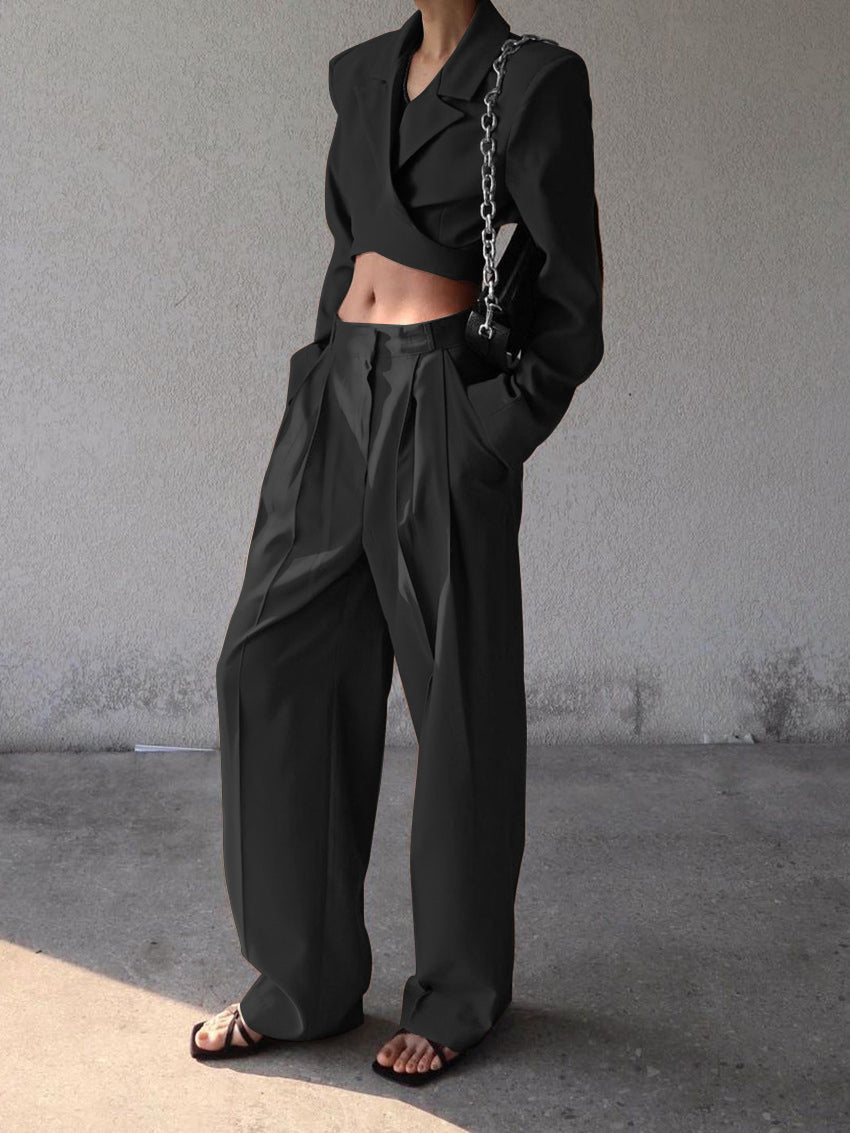 Sara | Dames tweedelige set met cropped-blazer wijde-broek
