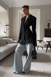 Cora | Klassieke Blazer met Kanten Rand Dames - Lichtgewicht Kantmix, Slim-Fit Design
