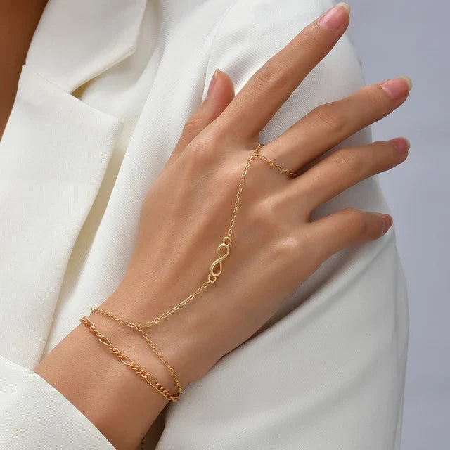 Elicia | Goudkleurige Armband met Ring - Elegant met Verstelbare Sluting