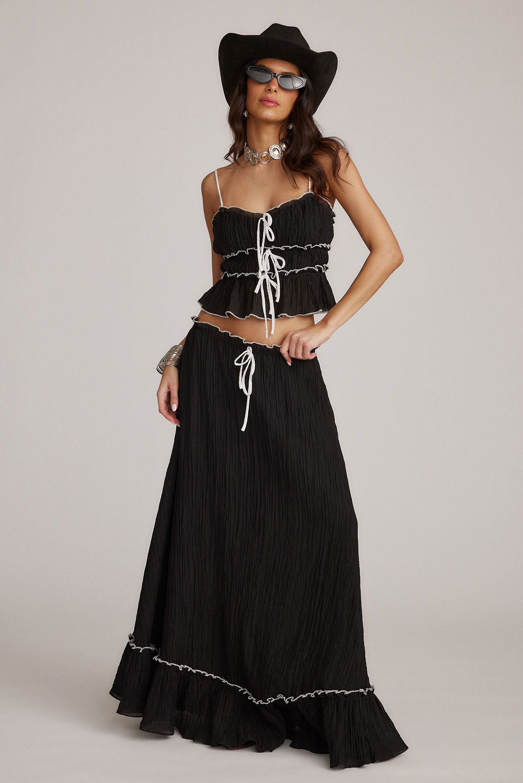 Charleigh | Dames tweedelige set met spaghettibandjes lange rok