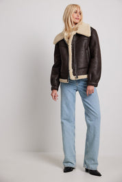 Dora | Stijlvolle Winterjas met Teddy Voering Dames - Donkerbruin Aviator Jack met Kraag