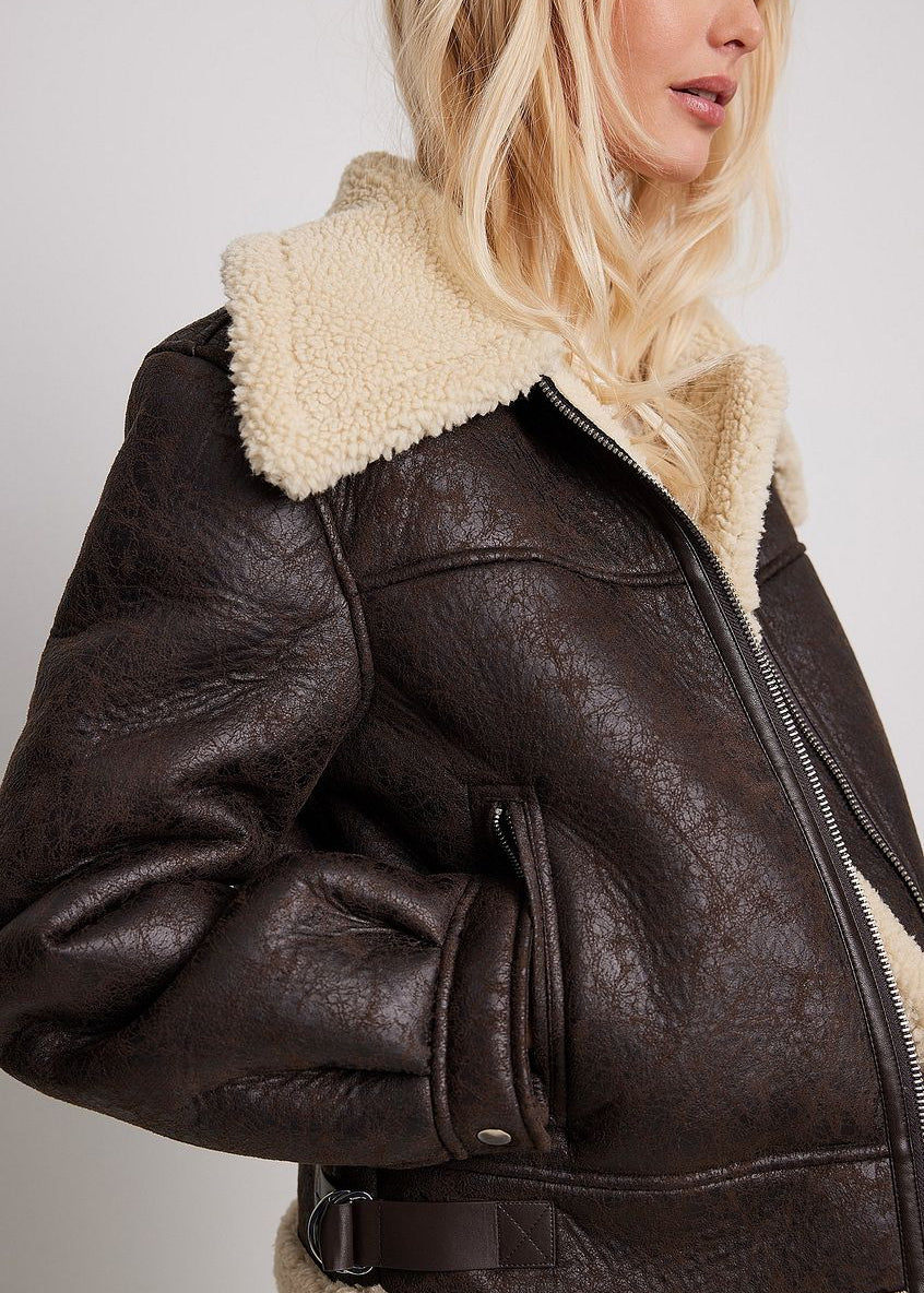 Dora___Dames_Winterjas_-_Donkerbruin_Aviator_Jack_met_Cremekraag_1.jpg