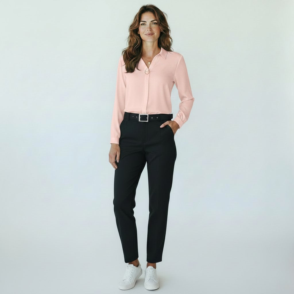 Daniela | Damesblouse met knoopsluiting en overhemdkraag