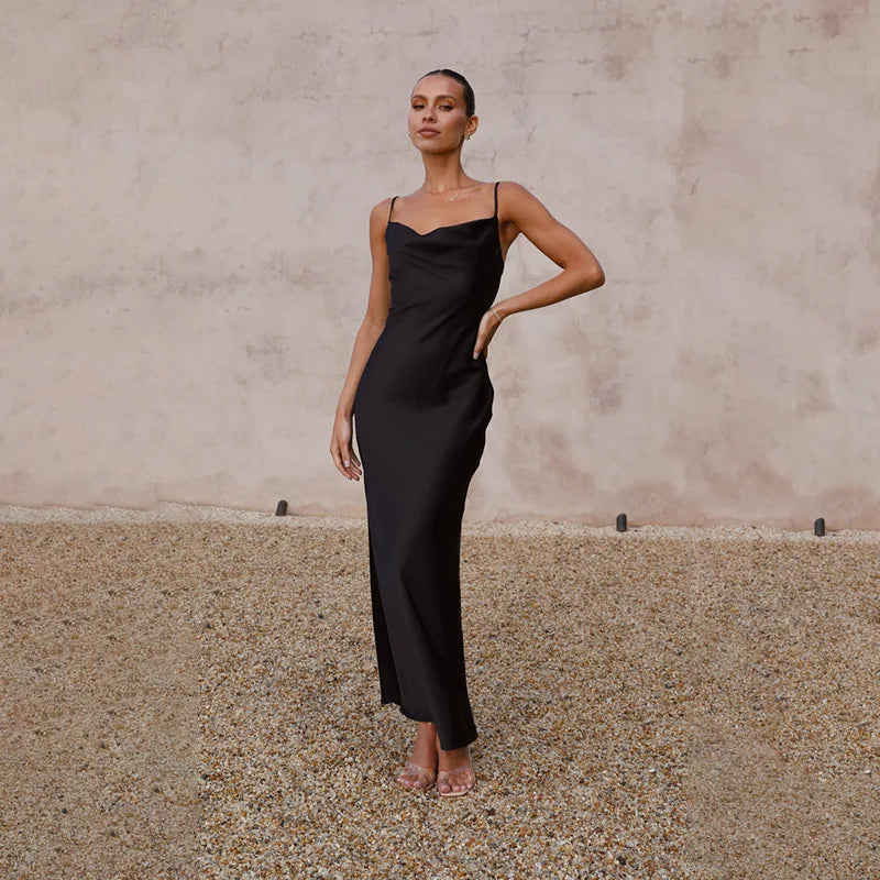 Blair | Luxe Satijnen Maxi-Jurk met Open Rug