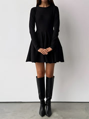Lovie | Trendy Fit-and-Flare Jurk - Gestructureerde Rok, Ronde Halslijn met Lange Mouwen