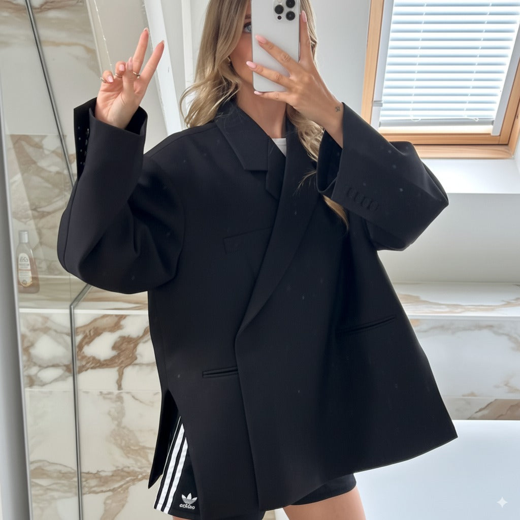 Clementine | Dames blazer met reverskraag en knoopsluiting