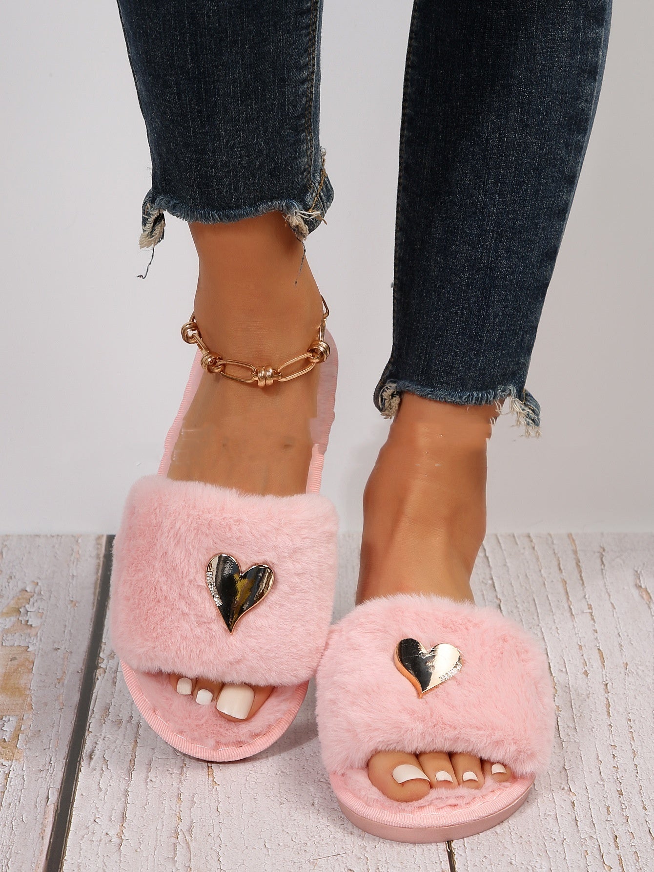 Heartie | Dames Pantoffels - Zacht Faux Fur met Hart Detail