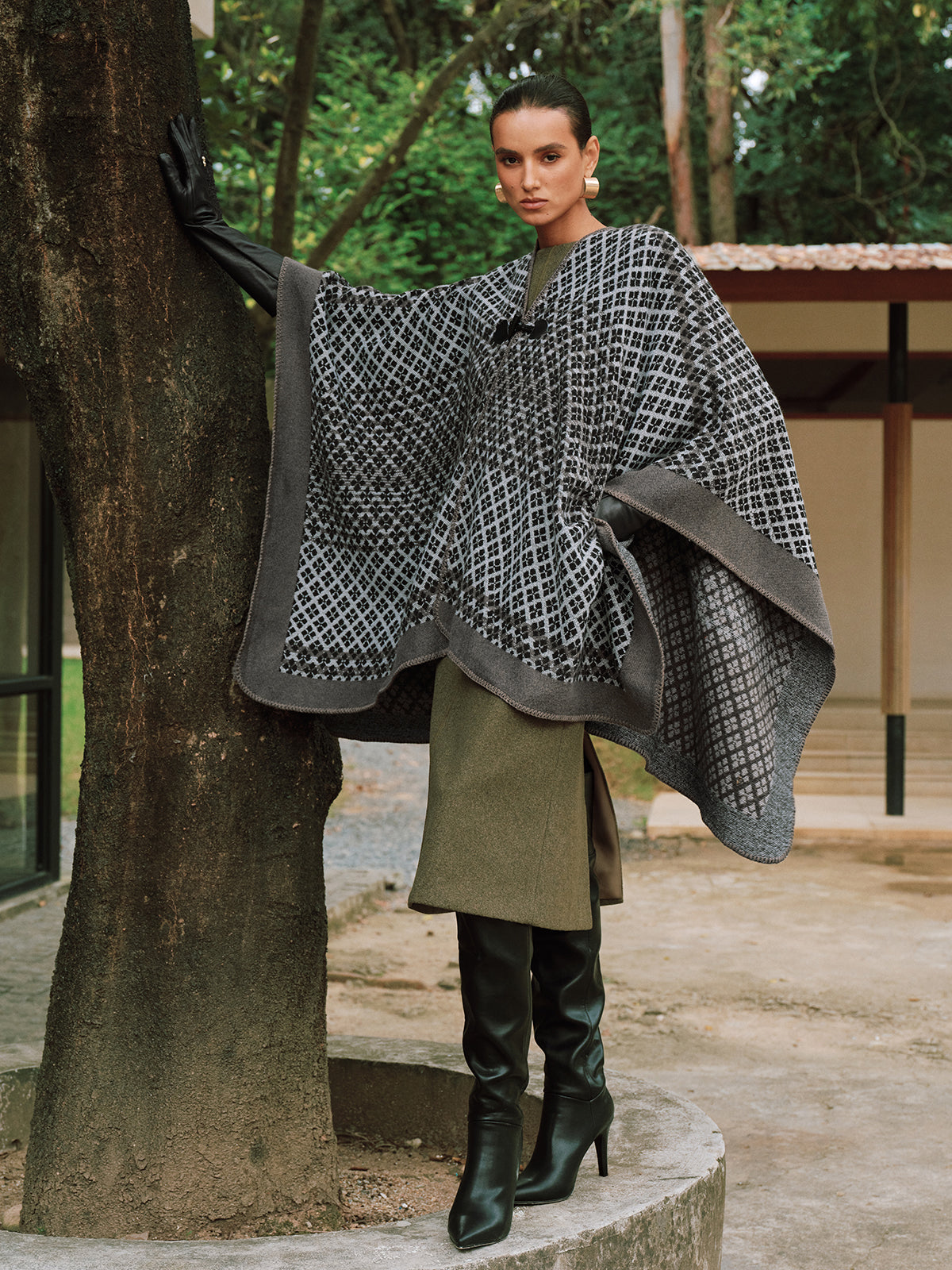 Mandy | Elegante Poncho - Hoogwaardige Gebreide Stof met Ruitpatroon