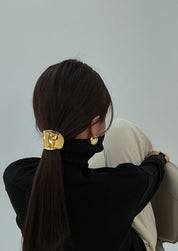 Ilana | Minimalistische Hair Cuff – Goud of Zilver Metaal