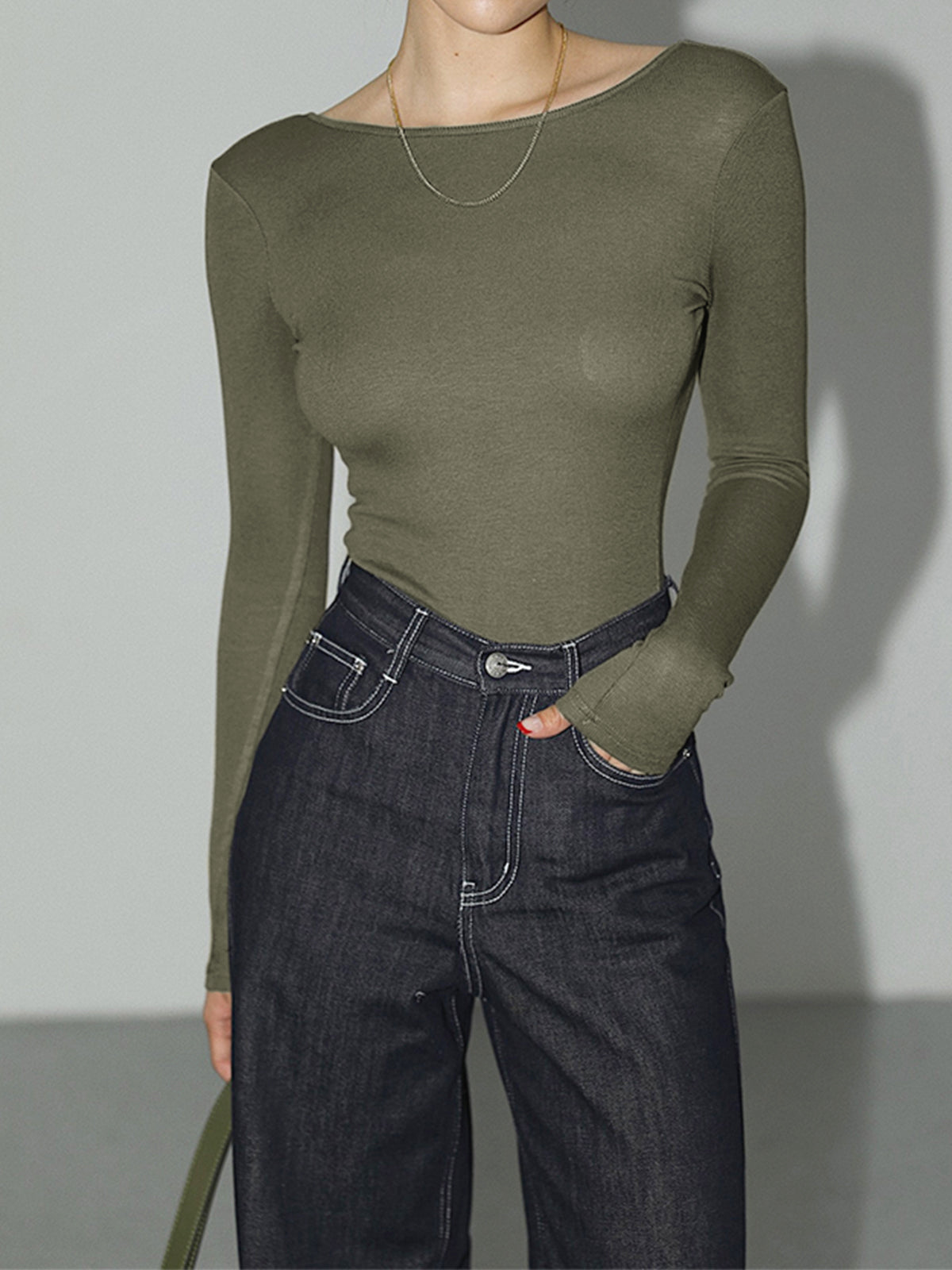 Ilayda | Slim Fit Bodysuit met Open Rug
