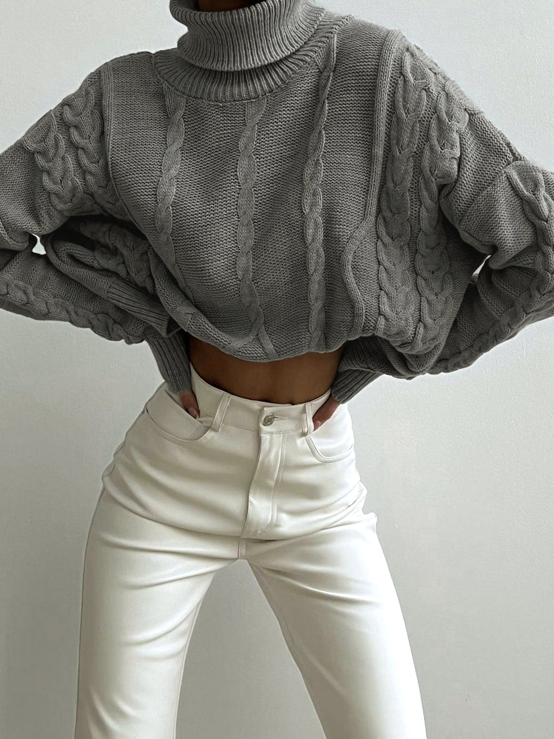 Noa | Dames trui met col en cropped pasvorm
