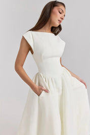 Livia | Elegante Midi Jurk Dames - Modern Design met Ruches, Hoogwaardige Stof