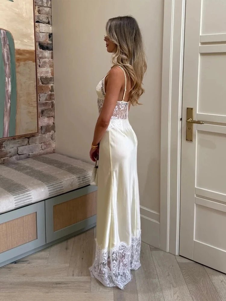 Lora | Luxe Tweedelige Satijnen Set Dames - Top en Maxi Rok met Kanten Details