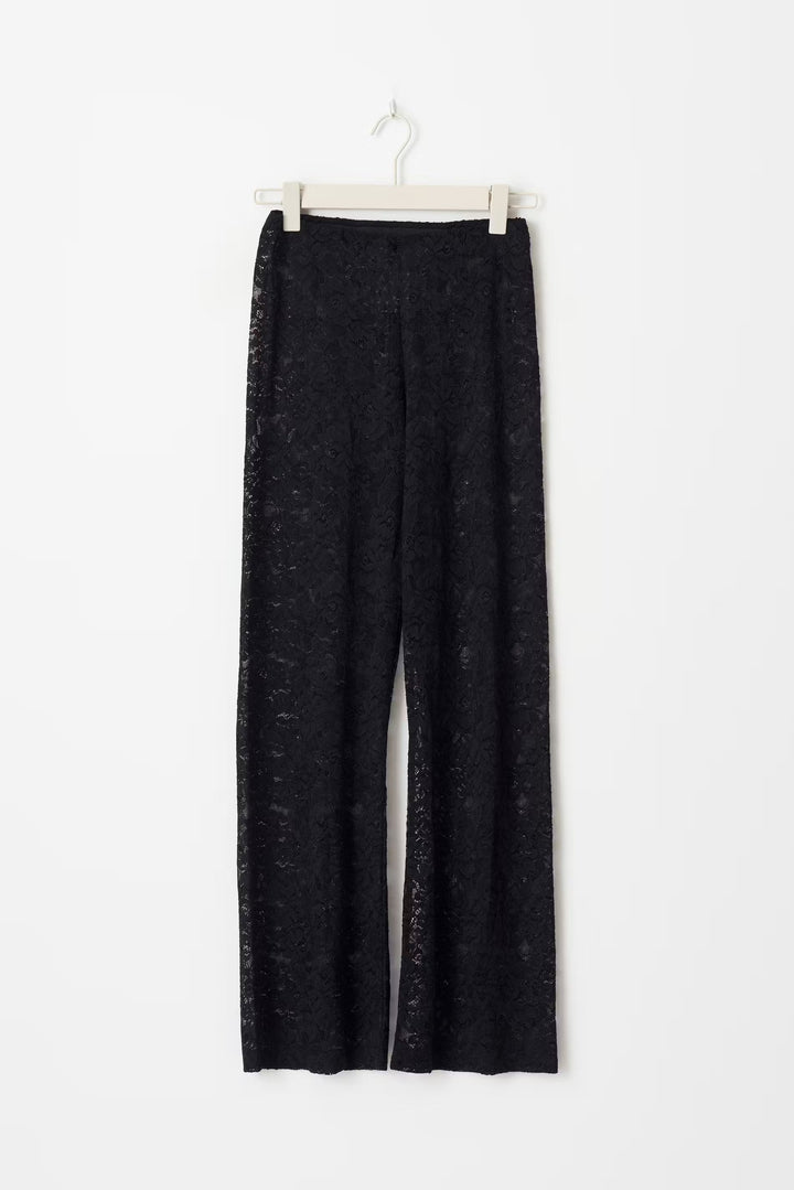 Ariana | Dames broek met kant en flared pijpen