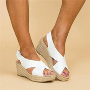 Mona | Sandalen Met Hak Dames - Comfortabele Sleehak, Gekruist Ontwerp met Bandjes