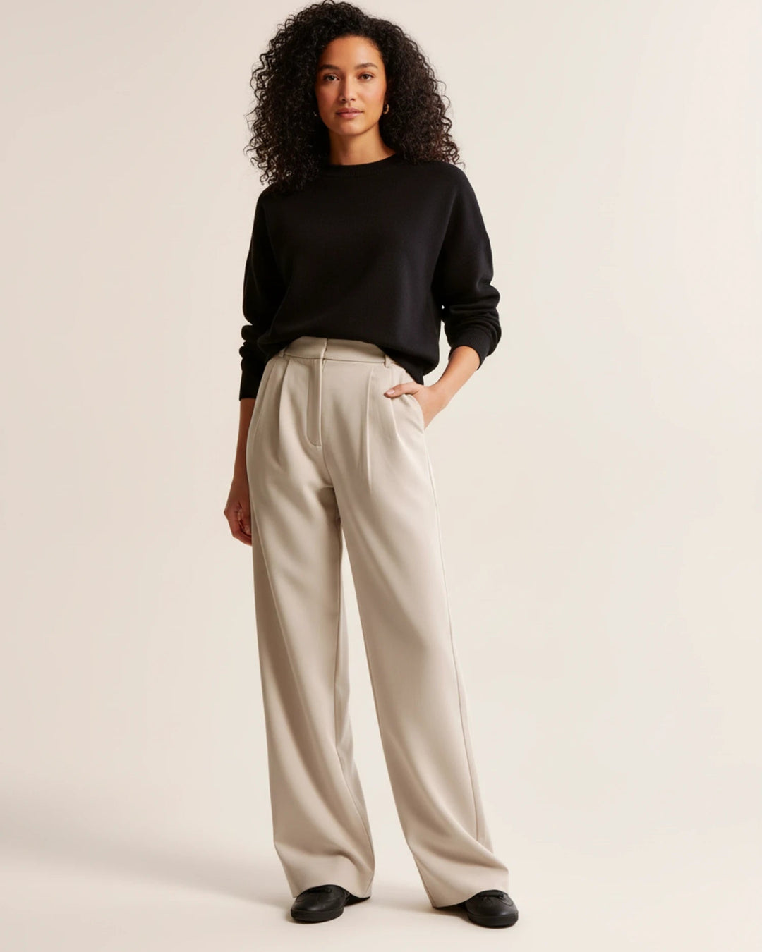 Alondra | Dames broek met plooien rechte pijpen