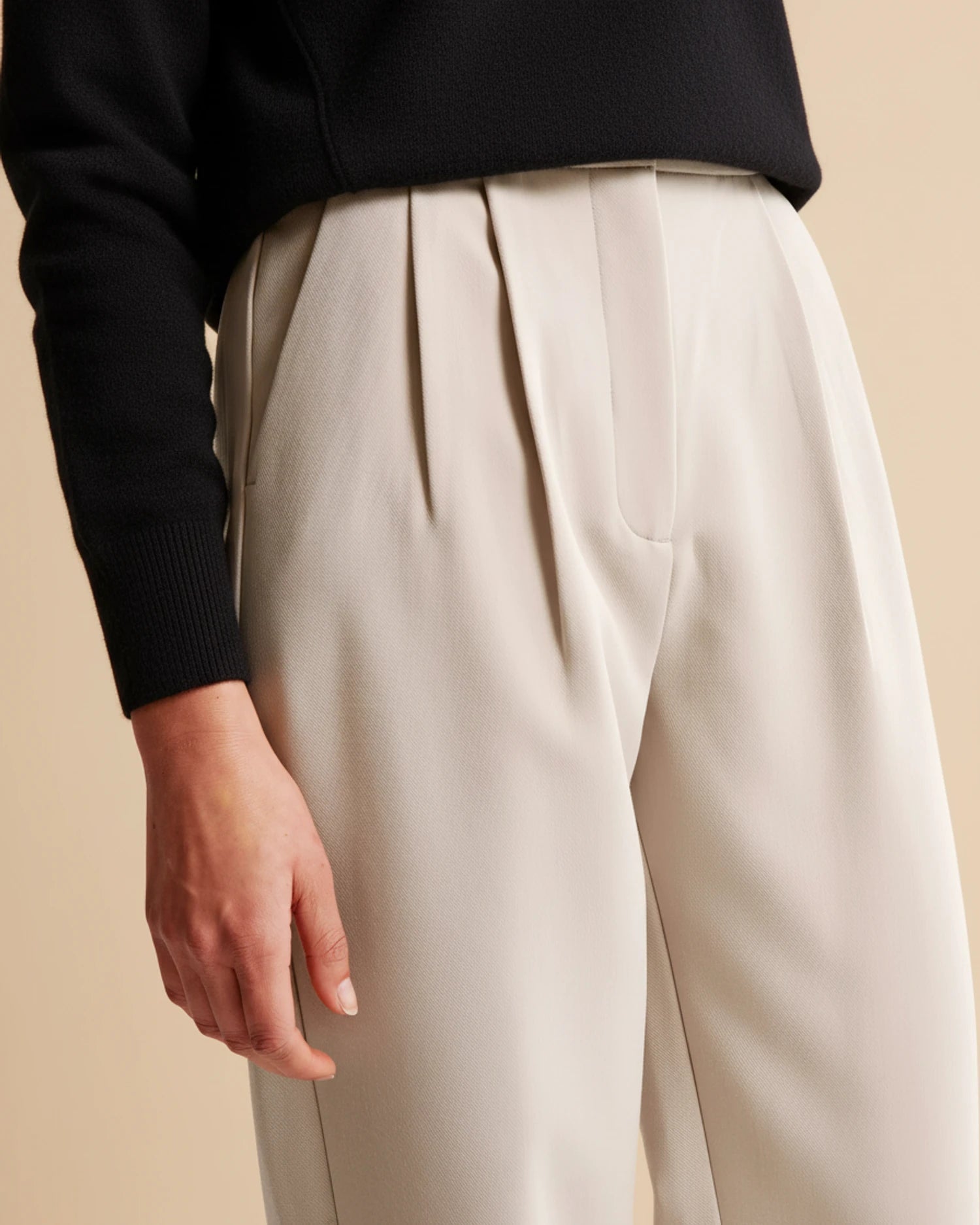 Mova | Stijlvolle Hoge Taille Pantalon - Geplooide Pijpen, Elegant