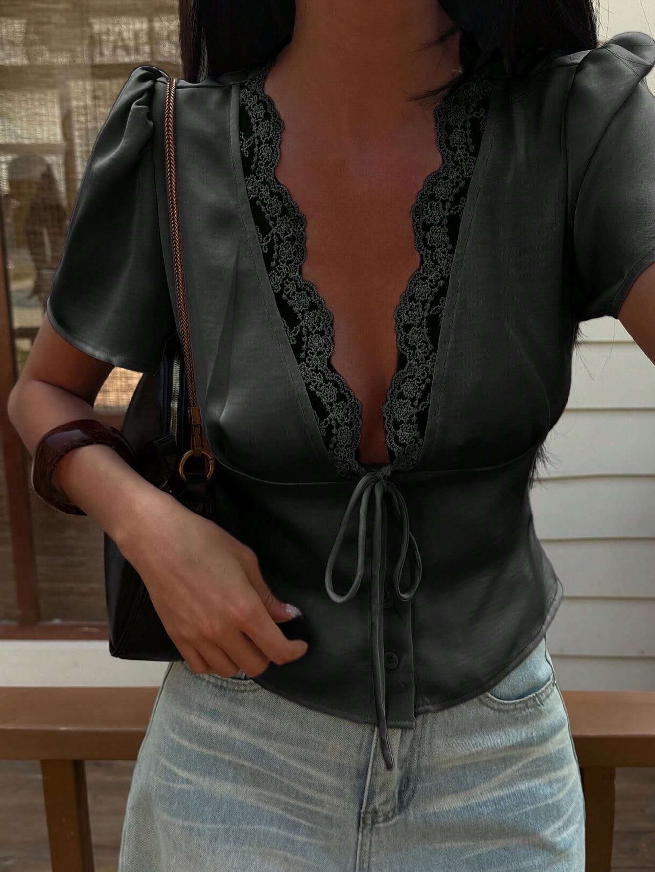 Nika___Dames_Blouse_-_Satijn_Met_Kanten_Detail__Luxe_Comfort_7.jpg