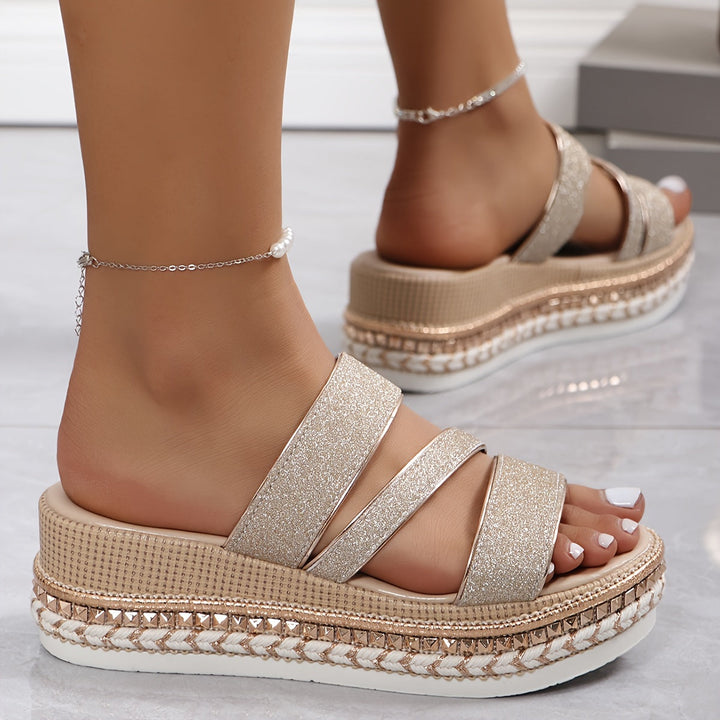 Jaylani | Dames sandalen met plateauzool bandjes