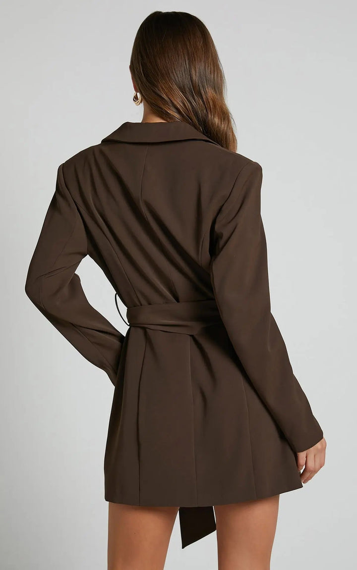 Kailani | Dames blazer jurk met riem en revers